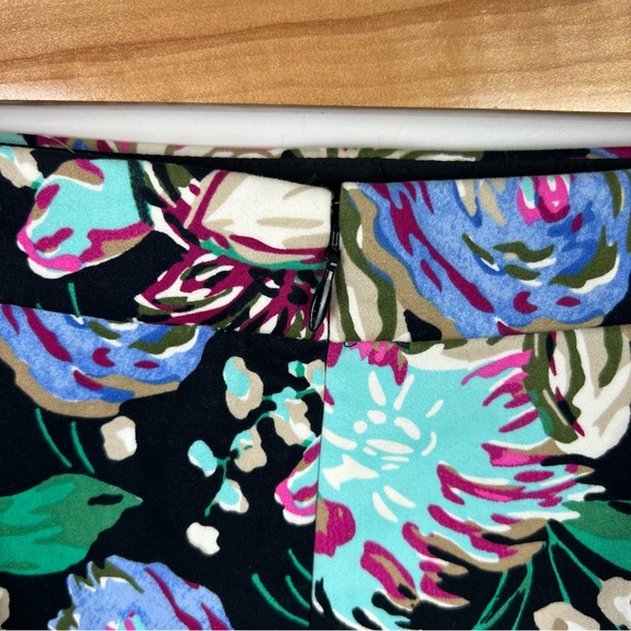 J Crew Women’s Floral Watercolor Pencil Skirt Lined Slit Size 00 (AU 8) NWT - Picture 10 of 12